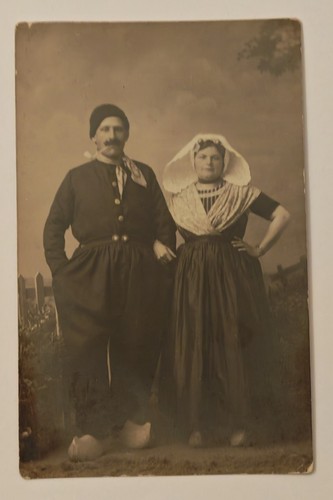 Trachtenpaar holzschuhe - ak,