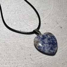 Herzstein Halskette Blau Weiß