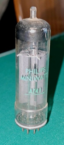 Az41 philips miniwatt - -,