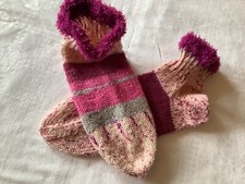 Sneaker Kuschelsocken Gr 40 Wolle bordeaux/pink/grau Pelzrand neu Handarbeit