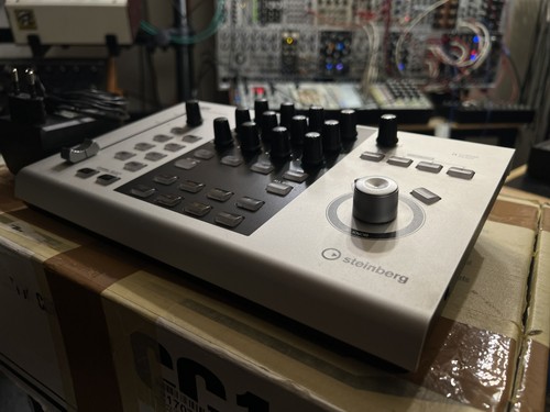 Steinberg cc121 daw - -,