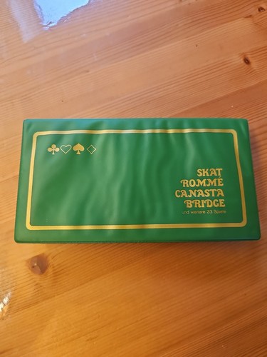 Romme kartenspiel unbespielt - kartenspiel,