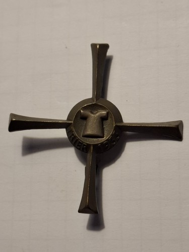 Militäria anstecknadel - militäria,