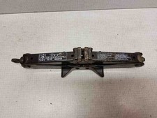 NISSAN MICRA II K11 Wagenheber