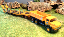 Kibri Tieflader mit Muldenkipper Hochtief Mercedes Hauber 1:87 H0