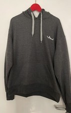 Pullover Hoodie Von Tony Brown
