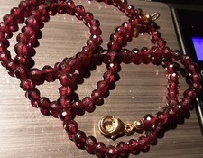 Collier (Verschluss ln Gold