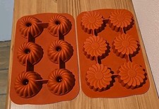 2 Silikon-Backformen, Mini-Kuchen / Muffins, Backform Silikon, rot, Neuwertig 