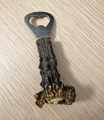 Rustikaler flaschenöffner mit - flaschenöffner,