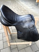 Springsattel / Vielseitigkeit: Stübben Roxane  Sitz 17,5 Kammer 30  Kauf 2022