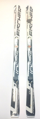 Skier wintersport alpinski - /,