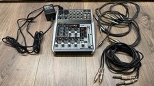 Behringer XENYX QX1002 USB Mischpult, inkl. vielen Anschlusskabeln