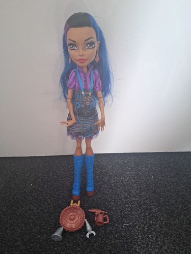 Monster high art class robecca - monster,