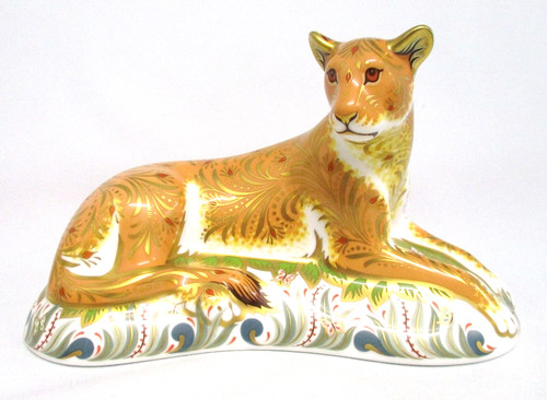 Royal crown derby lioness ltd - royal,
