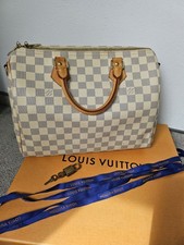 Louis Vuitton Speedy