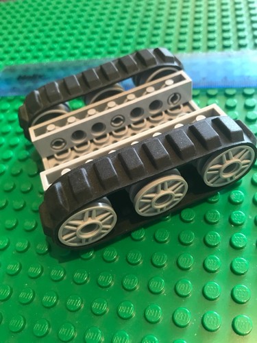 Lego schwarze raupen - 2,