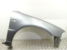 KOTFLÜGEL RECHTS VORNE Audi A4 (B5) Sedan 1.9 TDI (AJM) 8D0821106M