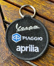 Vespa -Piaggio - aprilia Roller Schlüsselanhänger mit gesticktem Marken-Motiv