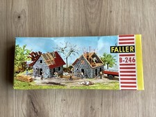 Faller  B-246  Leerkarton! Siedlungshaus im Bau