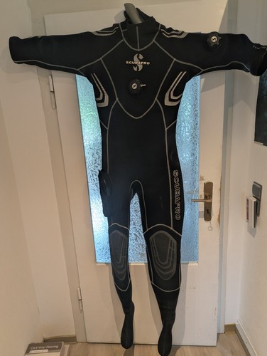 Scubapro neoprentrockenanzug - scubapro,