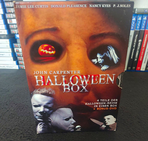 John carpenter halloween box - carpenter's,
