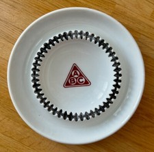 ABC Batschari - Aschenbecher - Zahlteller - Schrift rot umlaufend - Werbung