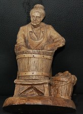 Alte Figur  Frau-Waschfrau  aus Stein-Guss ?? sehr ausgefallen Signiert BIDAL