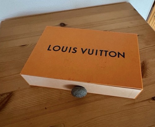 Louis vitton box - louis,