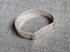 massiver Marken-Armreif von