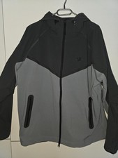 NIKE Tech Windrunner Webjacke