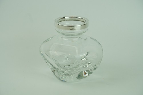 Kleine glasvase mit - **,
