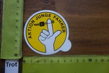 Alter Aufkleber Verkehrssicherheit Verhalten Autofahrer AKTION JUNGE FAHRER