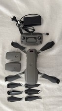 DJI Mavic 2 Zoom Drohne mit  Zubehör