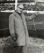 Original DDR Bild Foto Kurt Fischer Ordner Obmann Dynamo Dresden Stadion OL