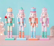 25 cm Nussknacker Grün Rosa