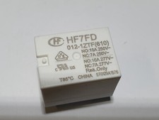 2x Relais 12VDC (9-15,6V), 10A