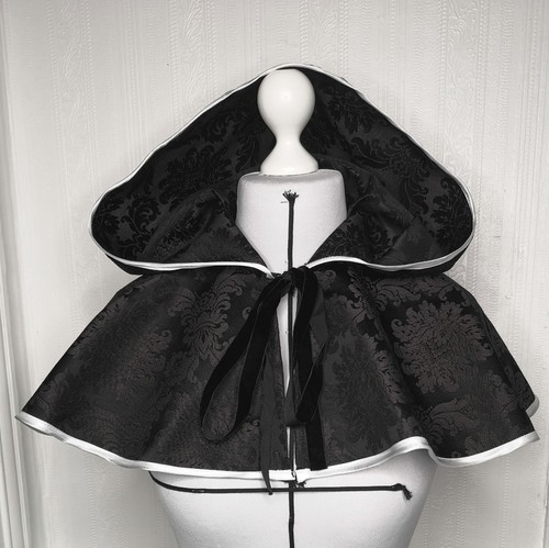 Yennefer cape the witcher - yennefer, 3