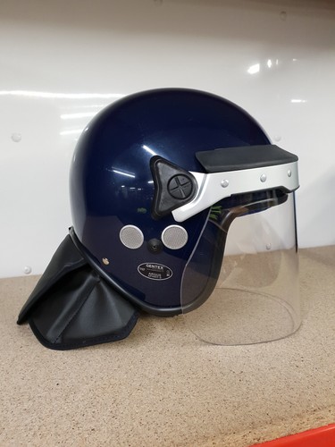 Public order riot helmet - public,