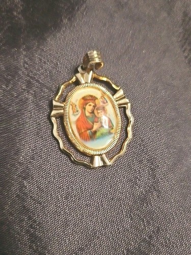 Medallion maria mit jesus - jesus, aus