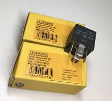 2x Hella 4RD933332-071 Relais Arbeitsstrom 24 V Wechsler  5-polig Relay Relé