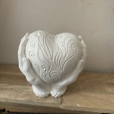 Deko Herz In Händen Gehalten