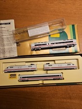 DB-ICE Triebzug mit Mittellwagen u. Bordrestaurantwagen, Minitrix Spur N