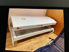 Solarium der Marke Kettler mit Gesichtsbräuner und Airwalker beides kostenlos 