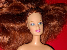 🎠BARBIE MATTEL langes rotes