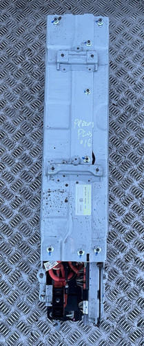 Toyota prius plus - plus,