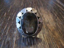 exklusiver Statement Ring