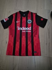 Eintracht Frankfurt Trikot