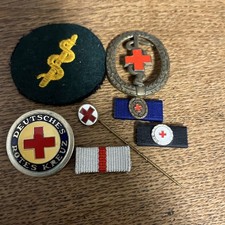Orden Deutsches Rotes Kreuz  Ehrenkreuz Mit Miniaturen und Bandspangen RK80