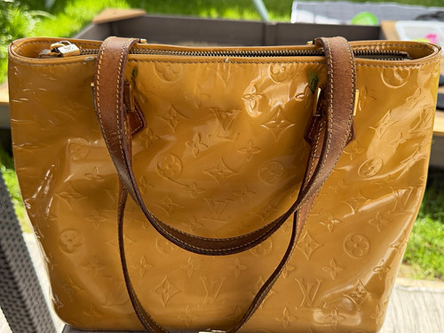 Louis vuitton houston monogram - louis,