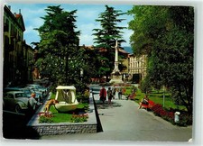 39493944 - Lugano Hund Denkmal der Unabhaengigkeit VW Kaefer